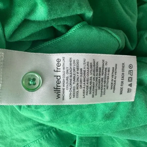 Wilfred Aritzia Pose Green Button-Up Shirt Tencel Lyocell Demure Bold Maximalist - Picture 12 of 13